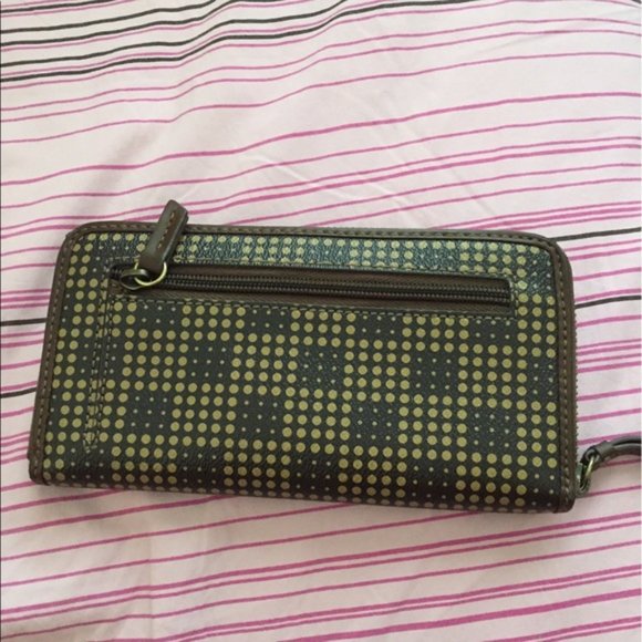 Fossil - Picture 2 of 4